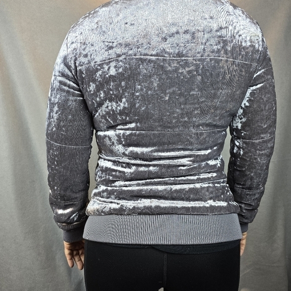 Romeo and juliet couture crushed velvet bomber jacket, gray size S* - Picture 3 of 4